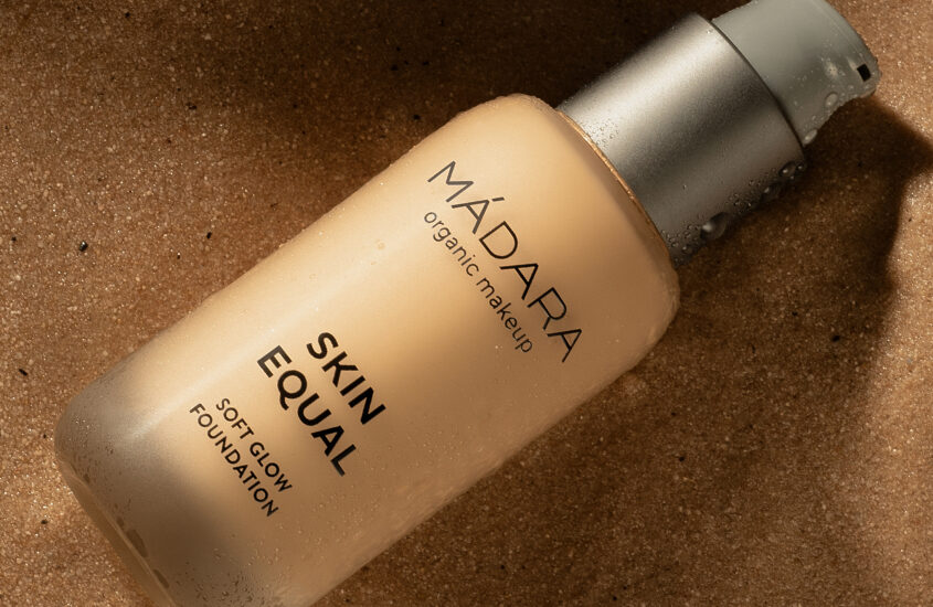 Which foundation is best for dry skin?