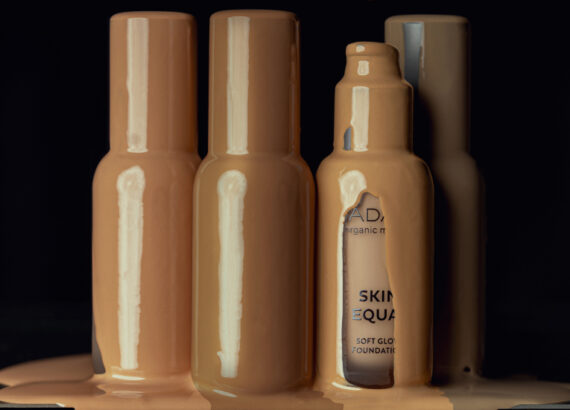 Which foundation is best for oily skin?